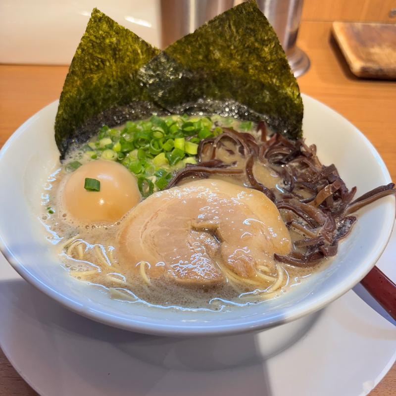 味玉ラーメン(がっとん 東京ラーメン横丁店)