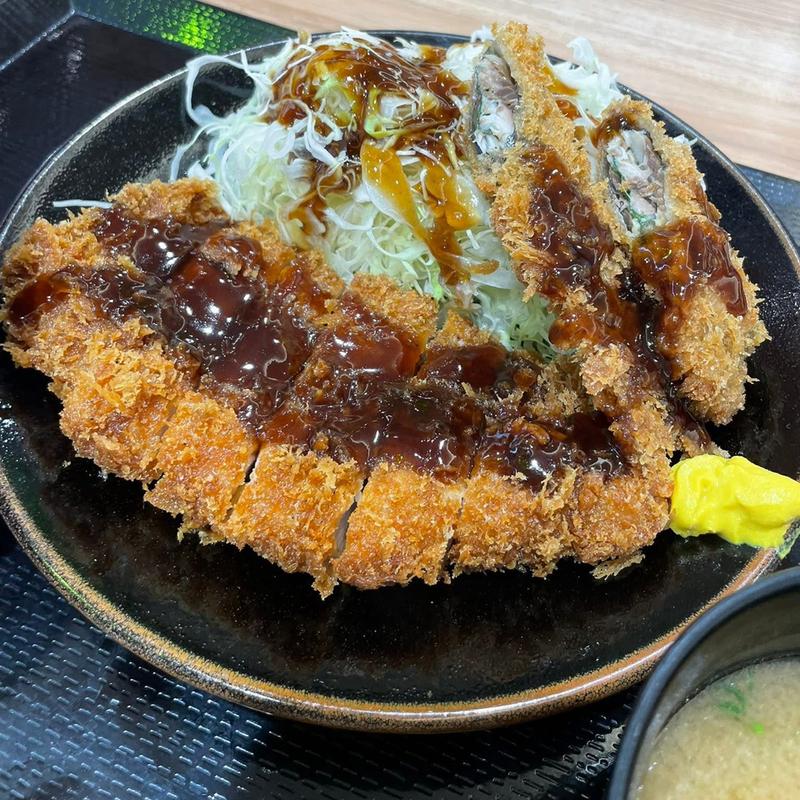 梅しそいわしロースカツ定食(豚屋とん一 イオンモール日の出店)