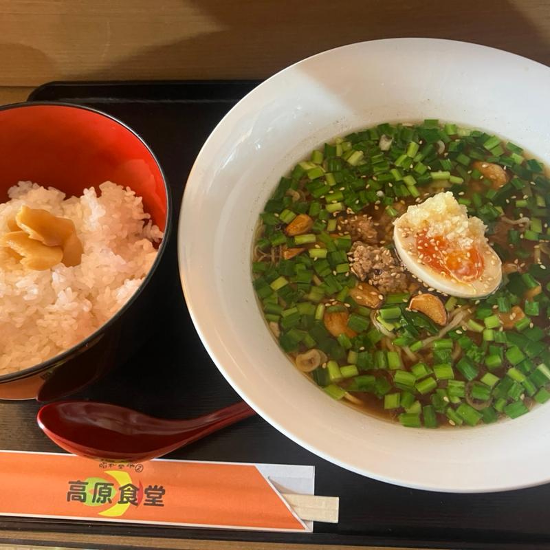超ニンニクラーメンライス(ハッピー食堂)