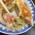 ギョーザ定食(味吉 （アジキチ）)
