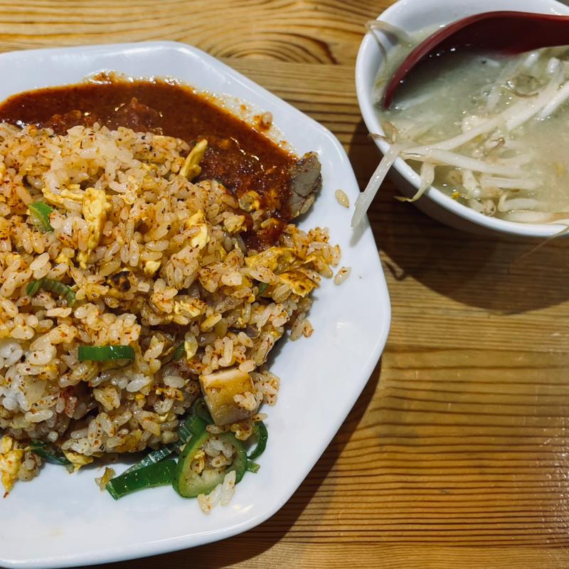 チンピラチャーハン（小盛）(MISO HANAMICHI 本店 （味噌花道【旧店名】味噌麺処 花道庵 北参道店）)