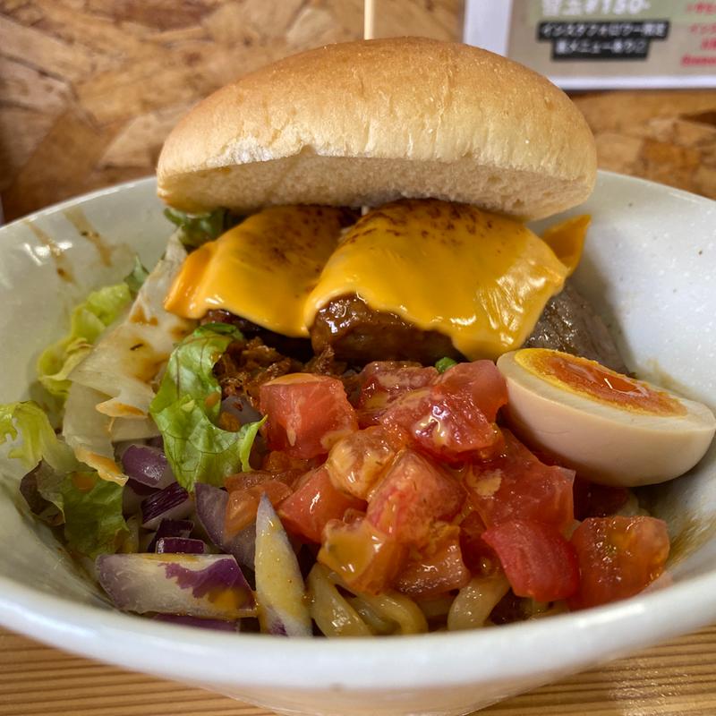 まぜそバーガー(らーめん にこなな)