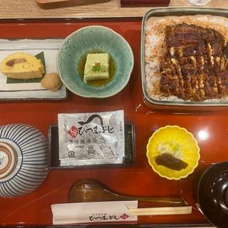 ひつまぶしセット(しら河 今池ガスビル店)