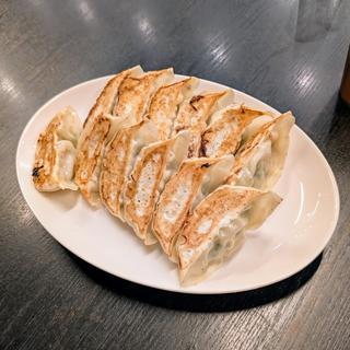 焼き餃子（ニンニクあり）