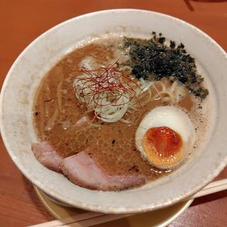 鶏元素 醤油ラーメン(麺元素)