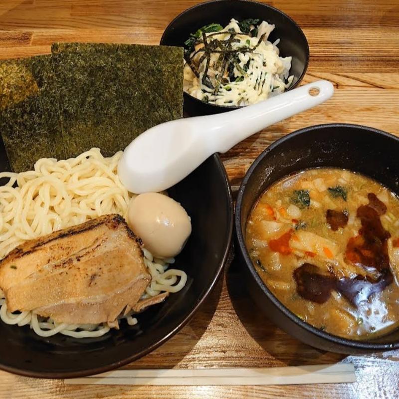 焦がし坦々つけ麺＆チャーマヨ丼(らぁめん・つけめん　豚火 )