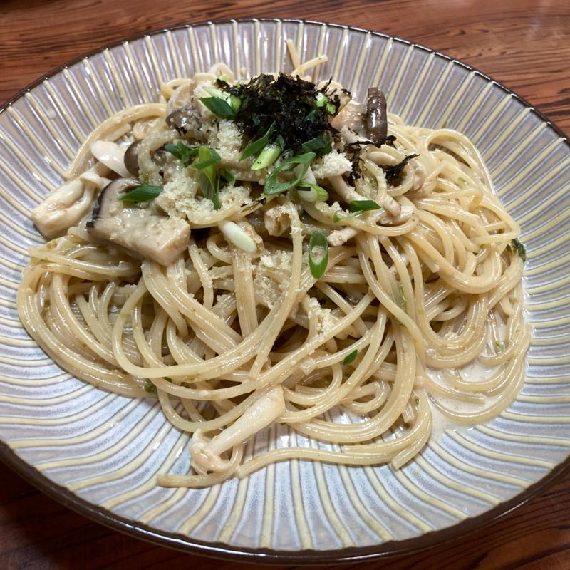3種海苔とキノコのクリームソース(パスタ食堂 源七)