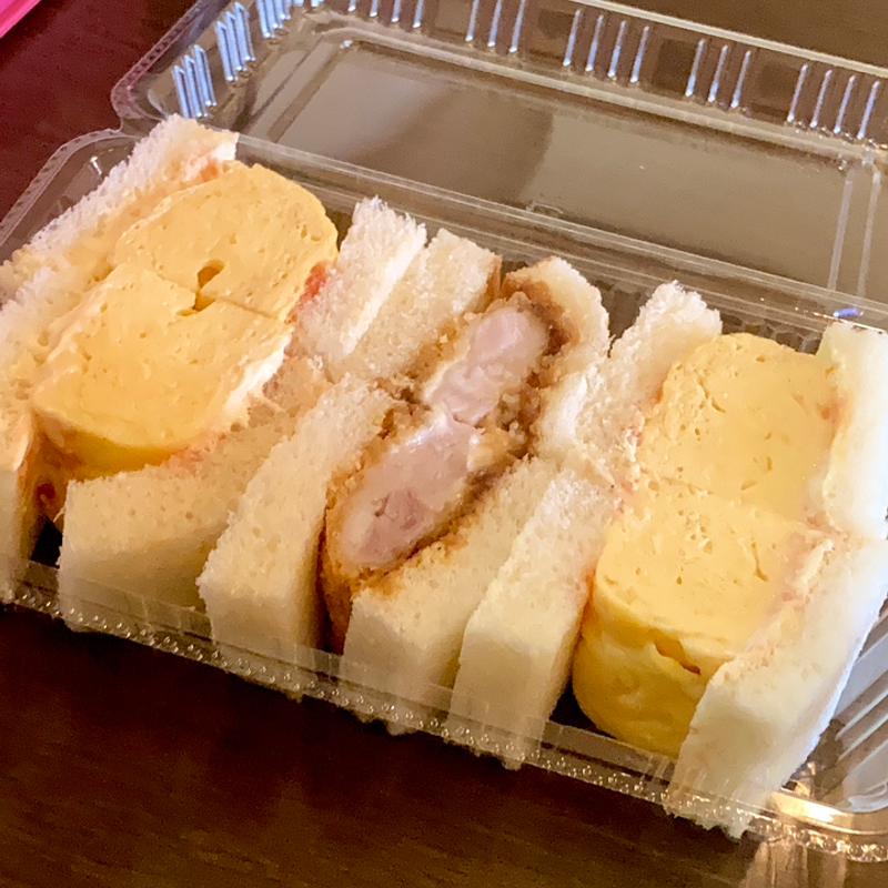 二色サンド(おいで)