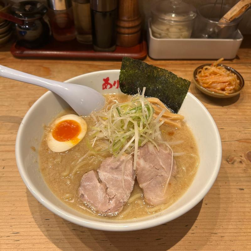 醤油とんこつ元(野方ホープ 目黒店 （のがたほーぷ）)