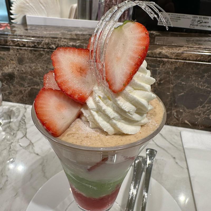 パフェ(千疋屋総本店（フルーツパーラー）日本橋高島屋店)