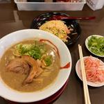 一作こってりらーめん(らーめん一作 寝屋川店)