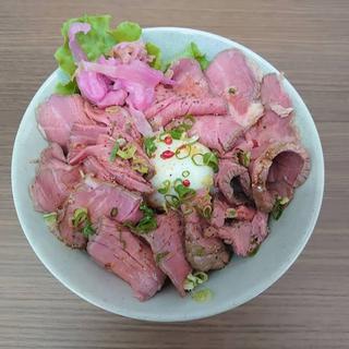 ローストビーフ丼