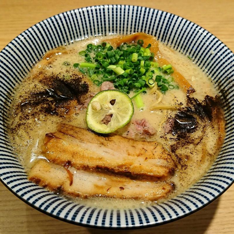 (自家製麺 MENSHO TOKYO)