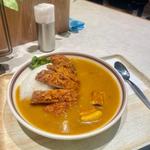カツカレー(モンスナック )