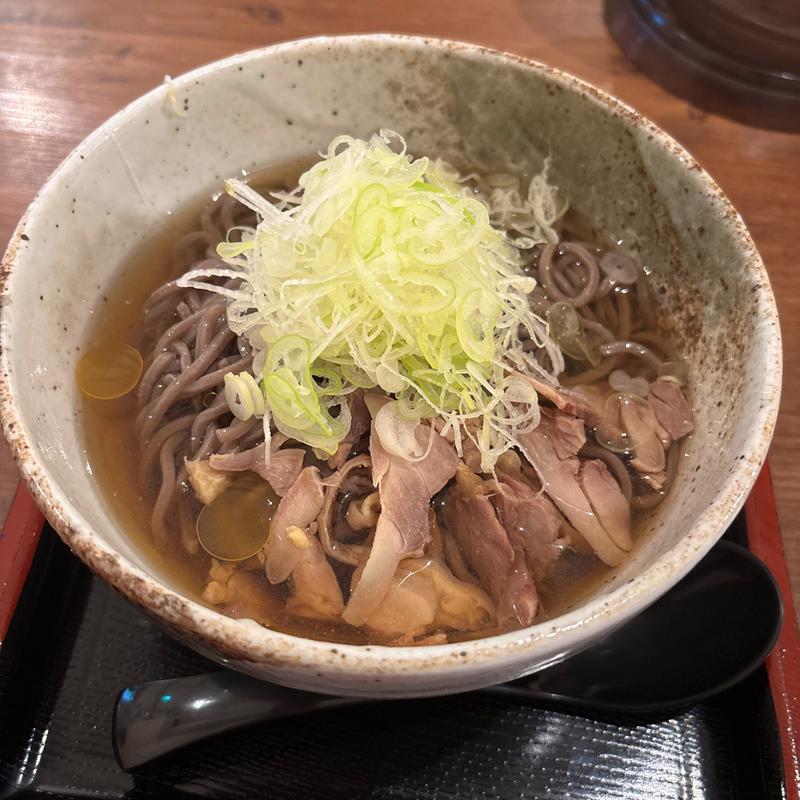 冷たい肉そば(肉そば家 笑梟 （ふくろう）)