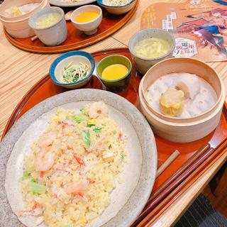 エビ蟹炒飯の点心膳