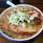 背脂チャーシューメン(麺 島むら)