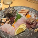 刺身盛合せ