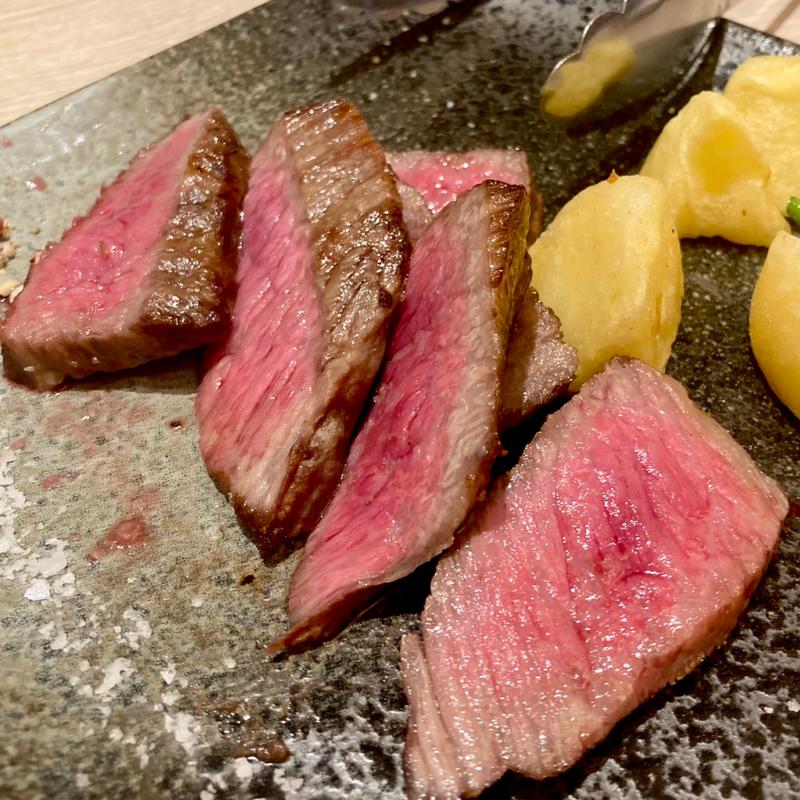 サロマ和牛のロースト(ミゲルフアニ なんばダイニングメゾン店)