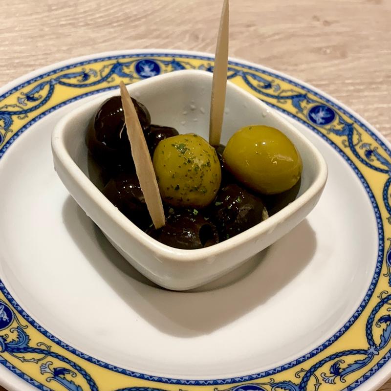 オリーブ(ミゲルフアニ なんばダイニングメゾン店)