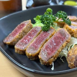 黒毛和牛ロースと赤身の牛カツ