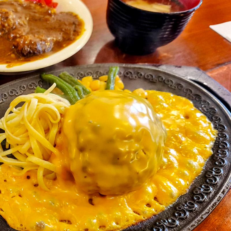オランダ風ハンバーグ（カレーセット）(モンブラン 浅草店 )