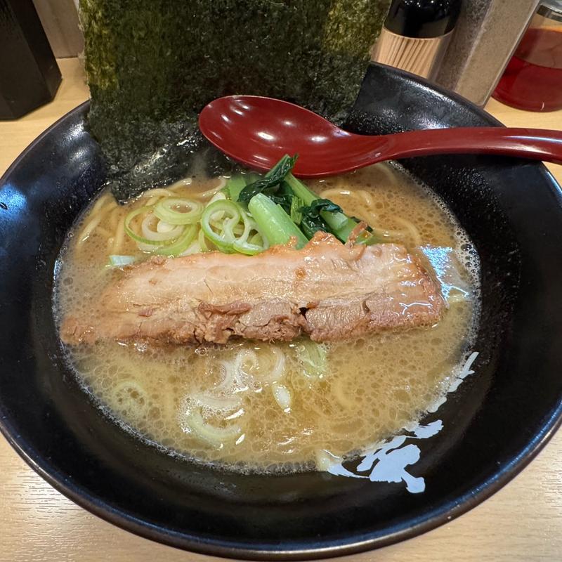 豚骨醤油ラーメン(麺屋 達 松任店 )