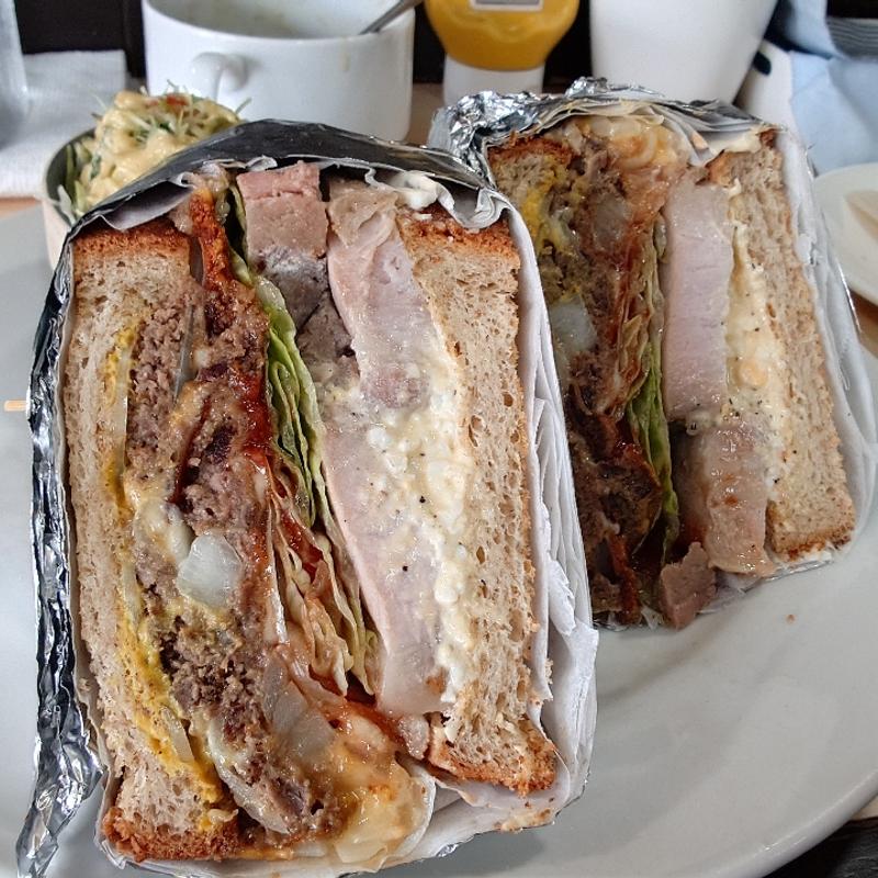 コーンドビーフとロースハム(BigBangDiner (ビッグバンダイナー))