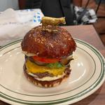 アボガドチーズベーコンバーガー(Golden Gate Burger)