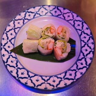 海老生春巻き(タイ屋台 999 梅田店 （カオカオカオ）)