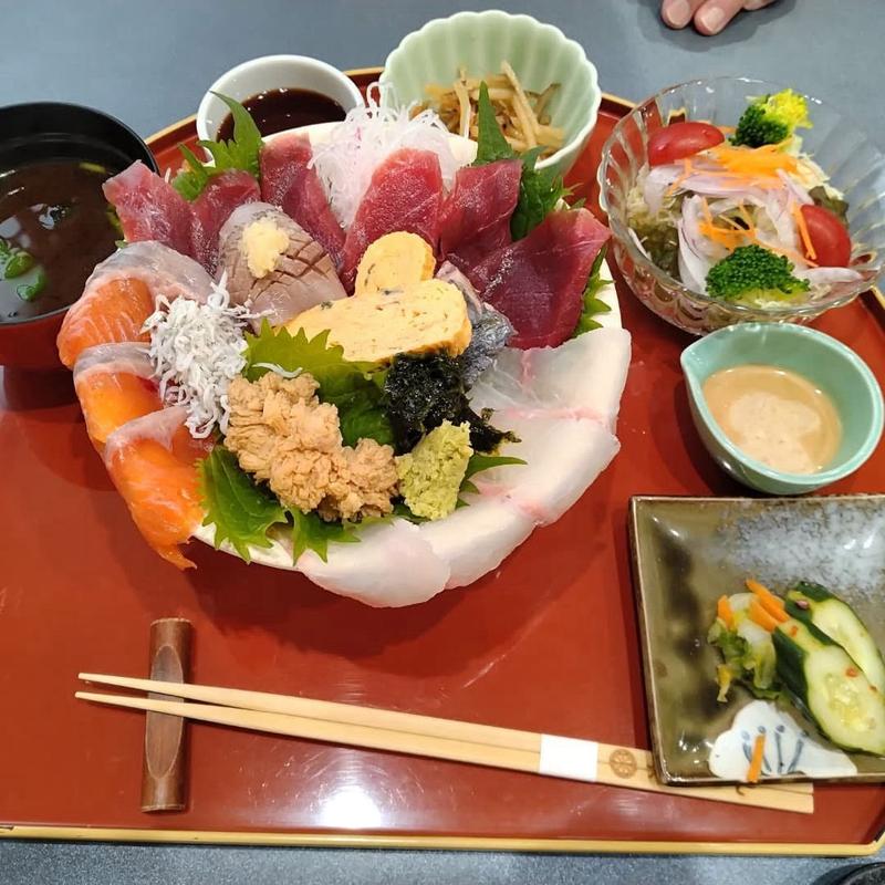 海鮮丼(おぎ乃 )