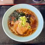 醤油ラーメン(やましょう)