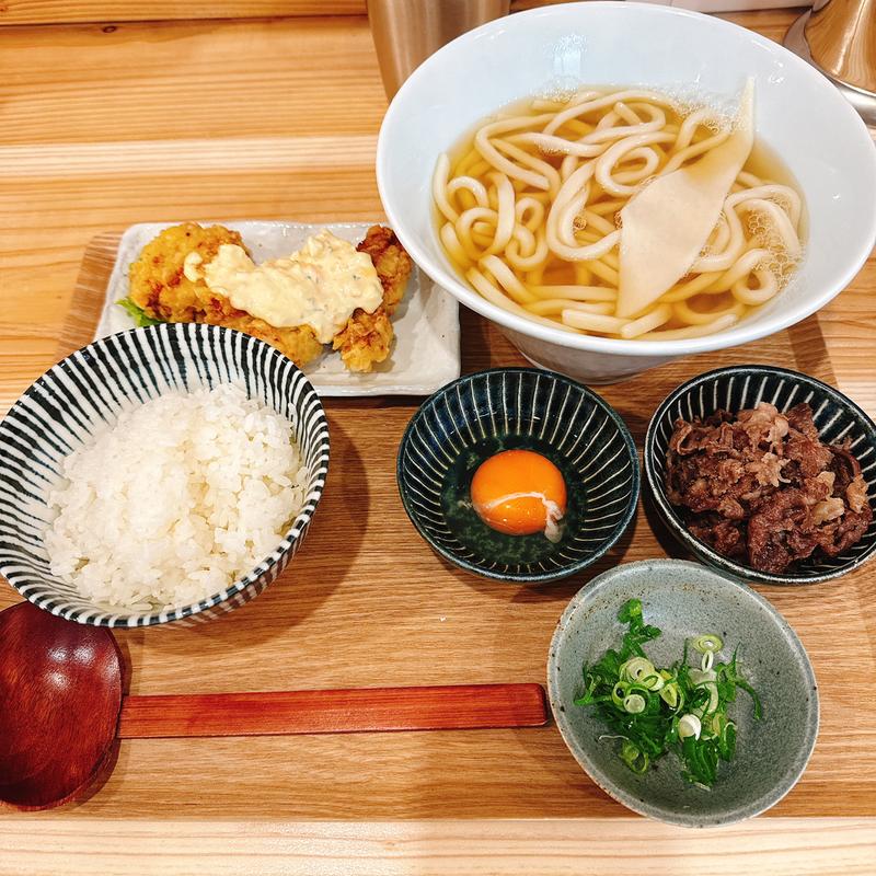 とり天セット　温かけ　肉トッピング(自家製うどん うさ)