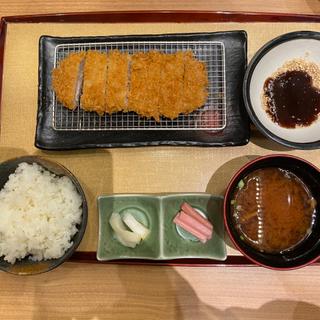 ヒレカツ御膳