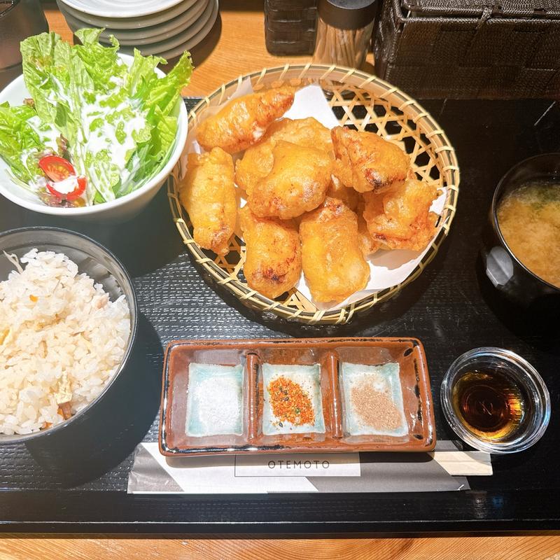 鶏天食べ放題定食(鶏コロール )