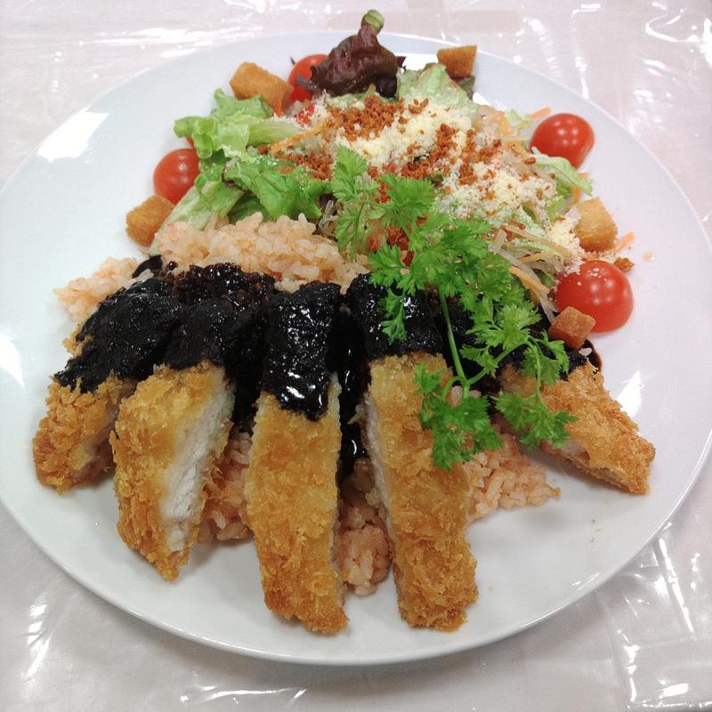 三元豚ロースのエスカロップ(ラタン )