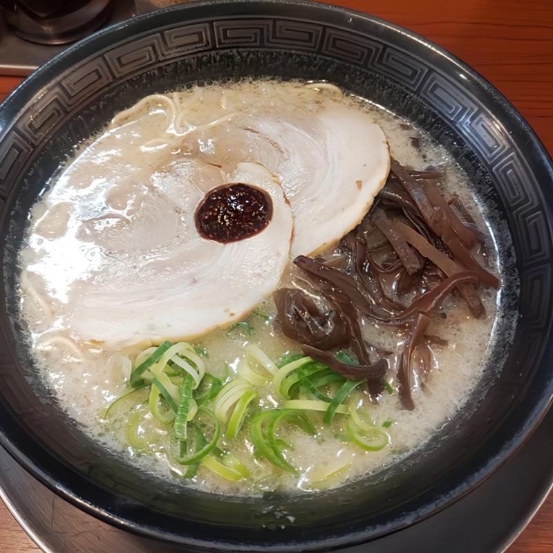 とんこつラーメン(一竜 大井町東口店)