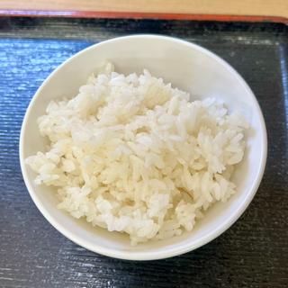 めし（ちょい盛）(大衆食堂 半田屋 西線南七条店)