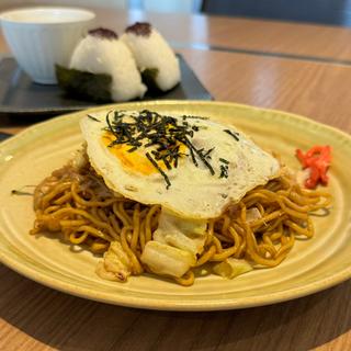 焼きそばセット(からころ珈琲)