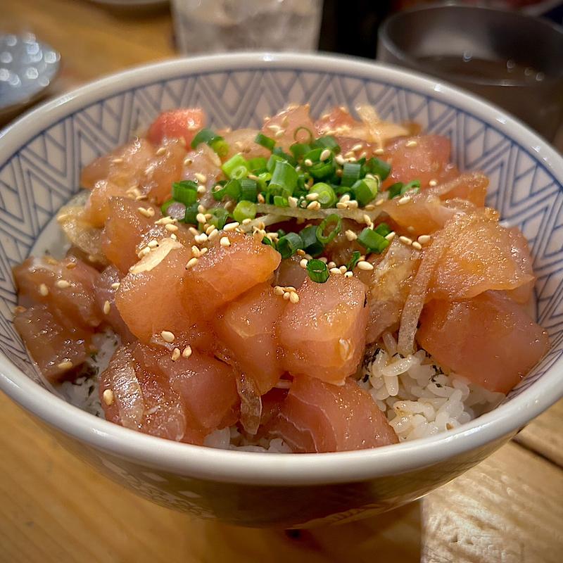 まぐろわさび漬け丼(まぐろ屋  やまもと)