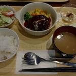 ハンバーグ定食(ごはん時々酒｜まごえむ)