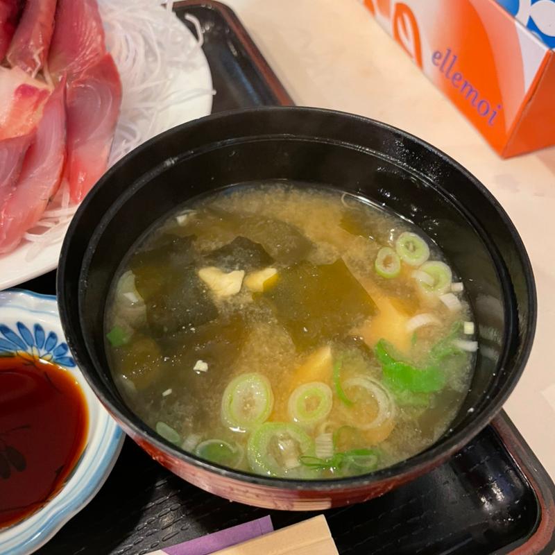 昼定食の味噌汁(ともゑ ふぐ料理店)