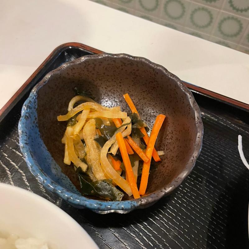 昼定食の小鉢(ともゑ ふぐ料理店)