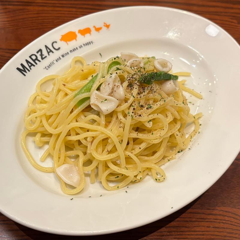 ヤリイカのアンチョビガーリックソース(MARZAC 表参道)