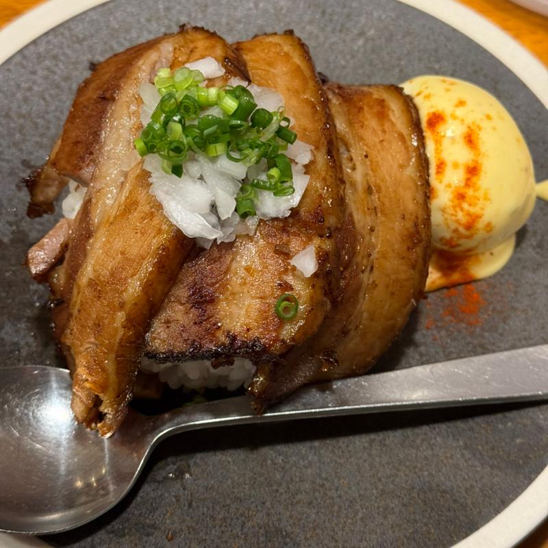 ウフマヨチャーシューめし(極上拉麺専門店 穴場)