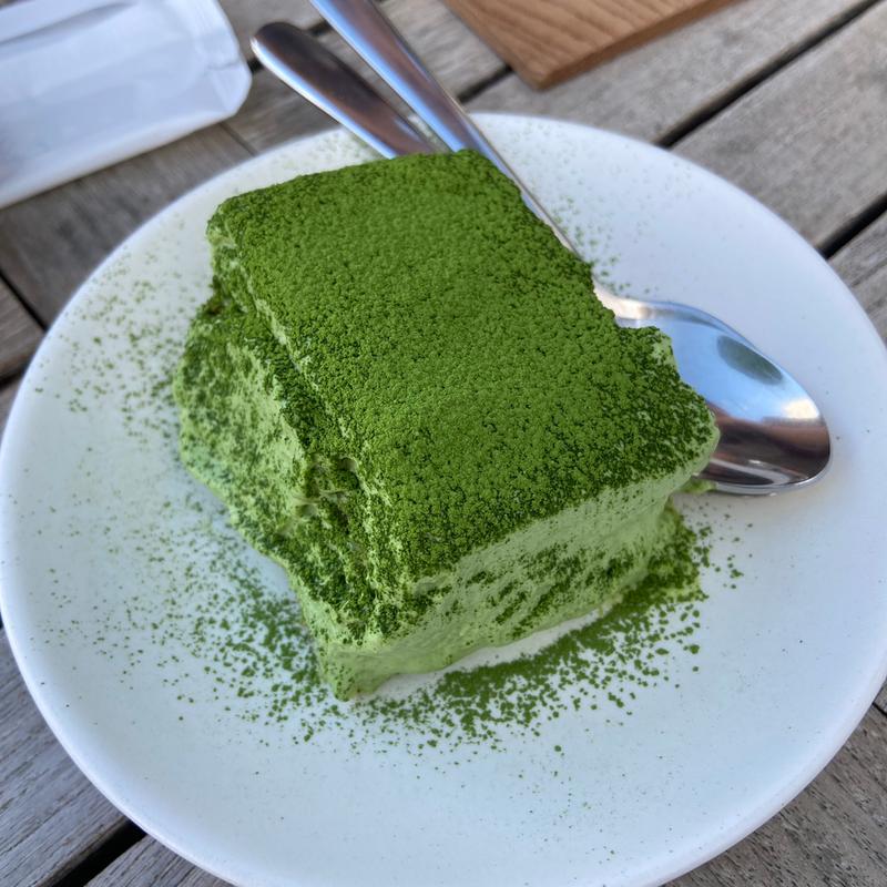 抹茶ティラミス(MOTO COFFEE)