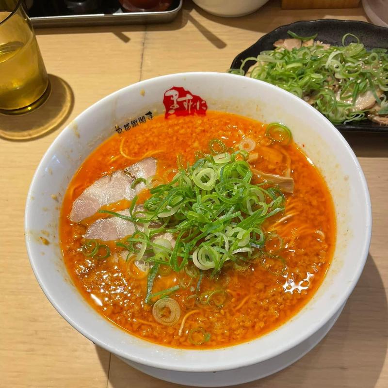 辛味噌ラーメン おつまみチャーシュー(京都銀閣寺 ますたにラーメン 室町店)