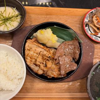 コンボ2種盛り定食