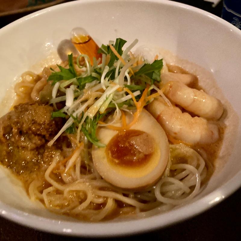 冷やし担々麺(VULGANIA RESTAURANT)