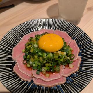 豚タン刺し